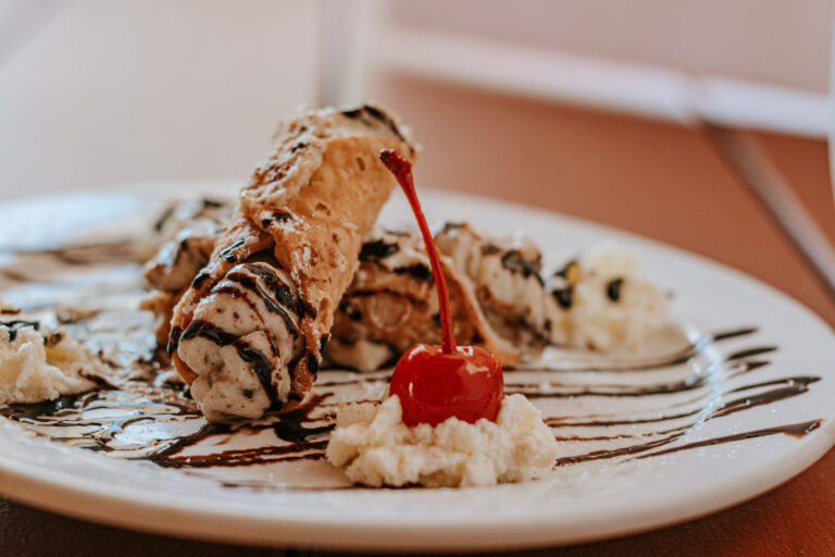 Home 12 canoli facebook